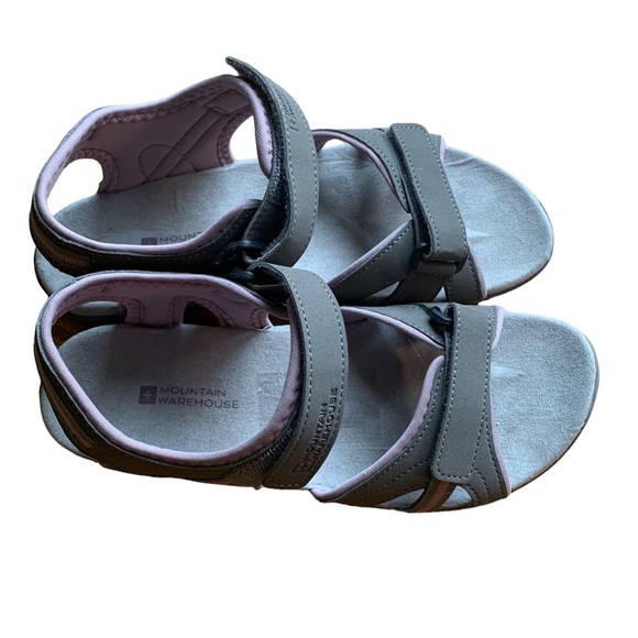 Woman’s Mountain Warehouse Sandals Sz8 - Picture 3 of 4